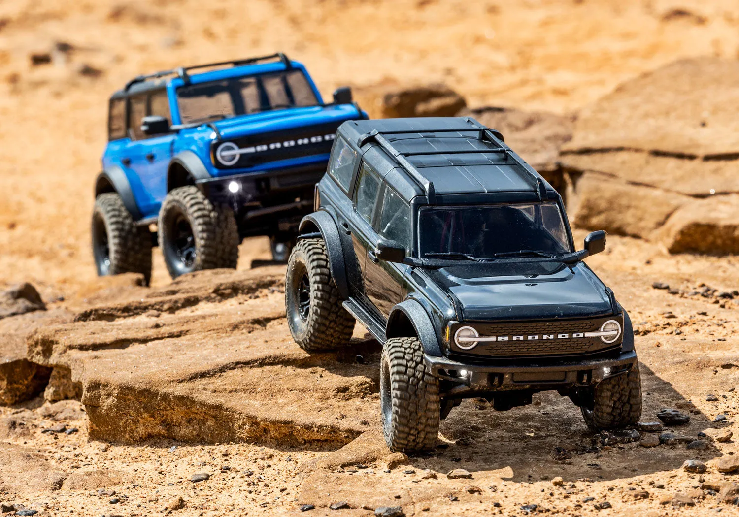 97054-1 TRX-4M Defender 1/18th Scale Crawler Blue