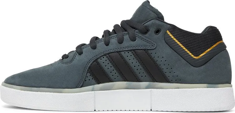 Adidas Tyshawn 'Carbon' sneakers, gray