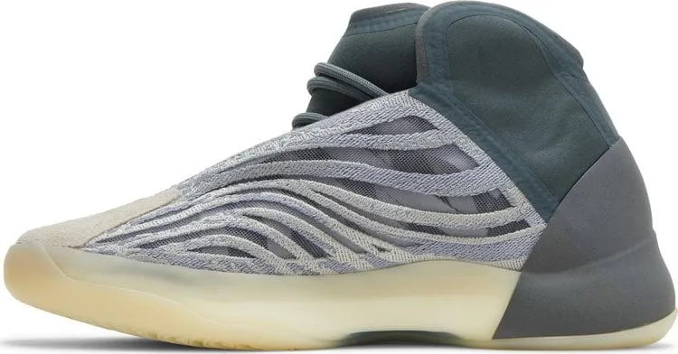 Adidas Yeezy Quantum 'Mono Carbon' sneakers, gray