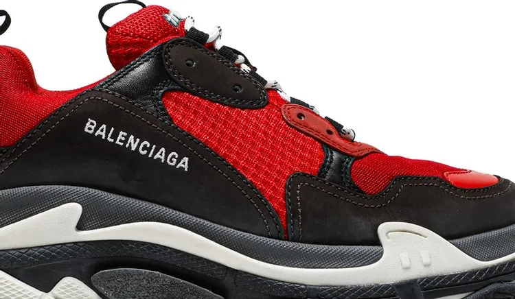 Balenciaga Triple S Sneaker Bred, red