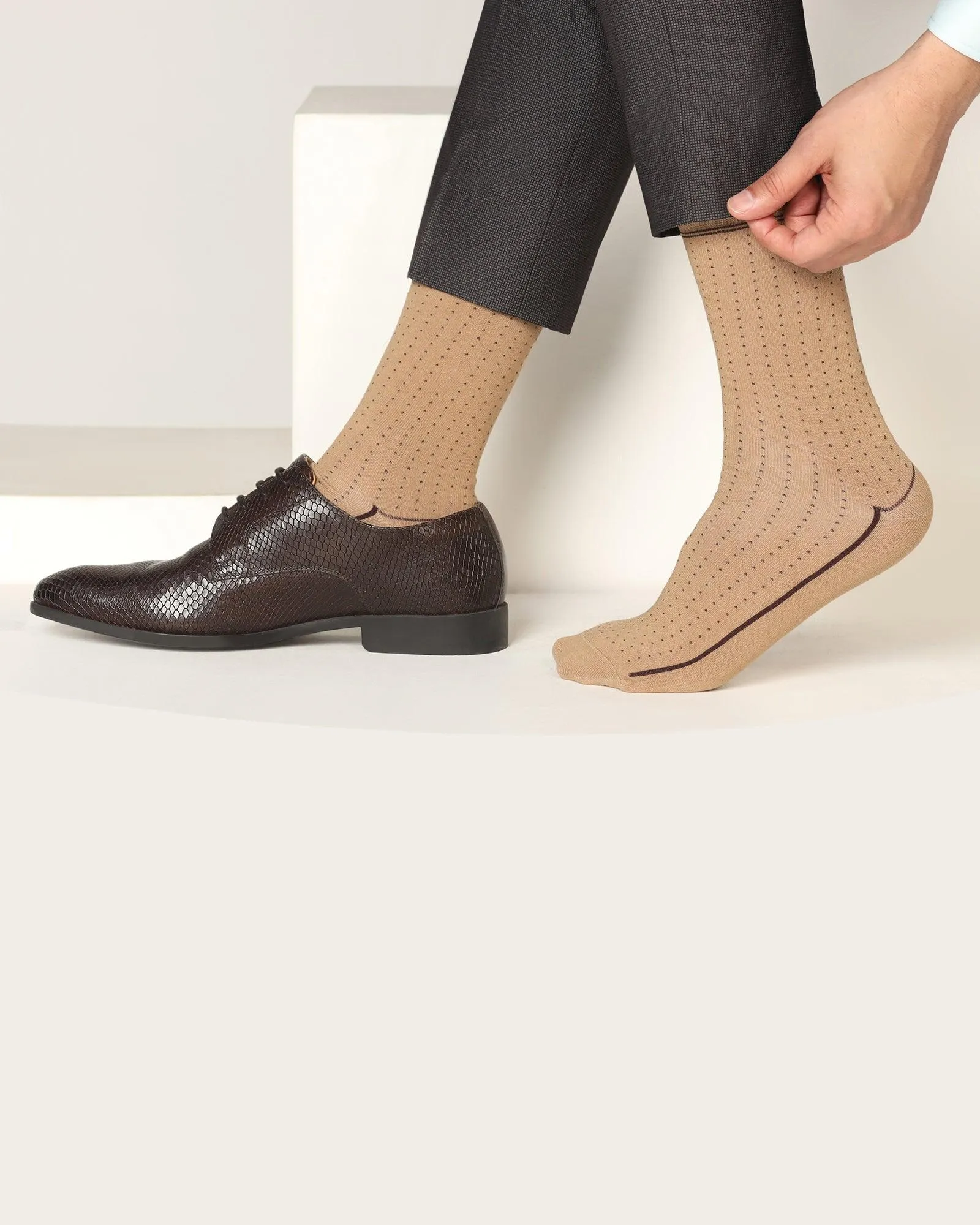 Cotton Beige Textured Socks - Star