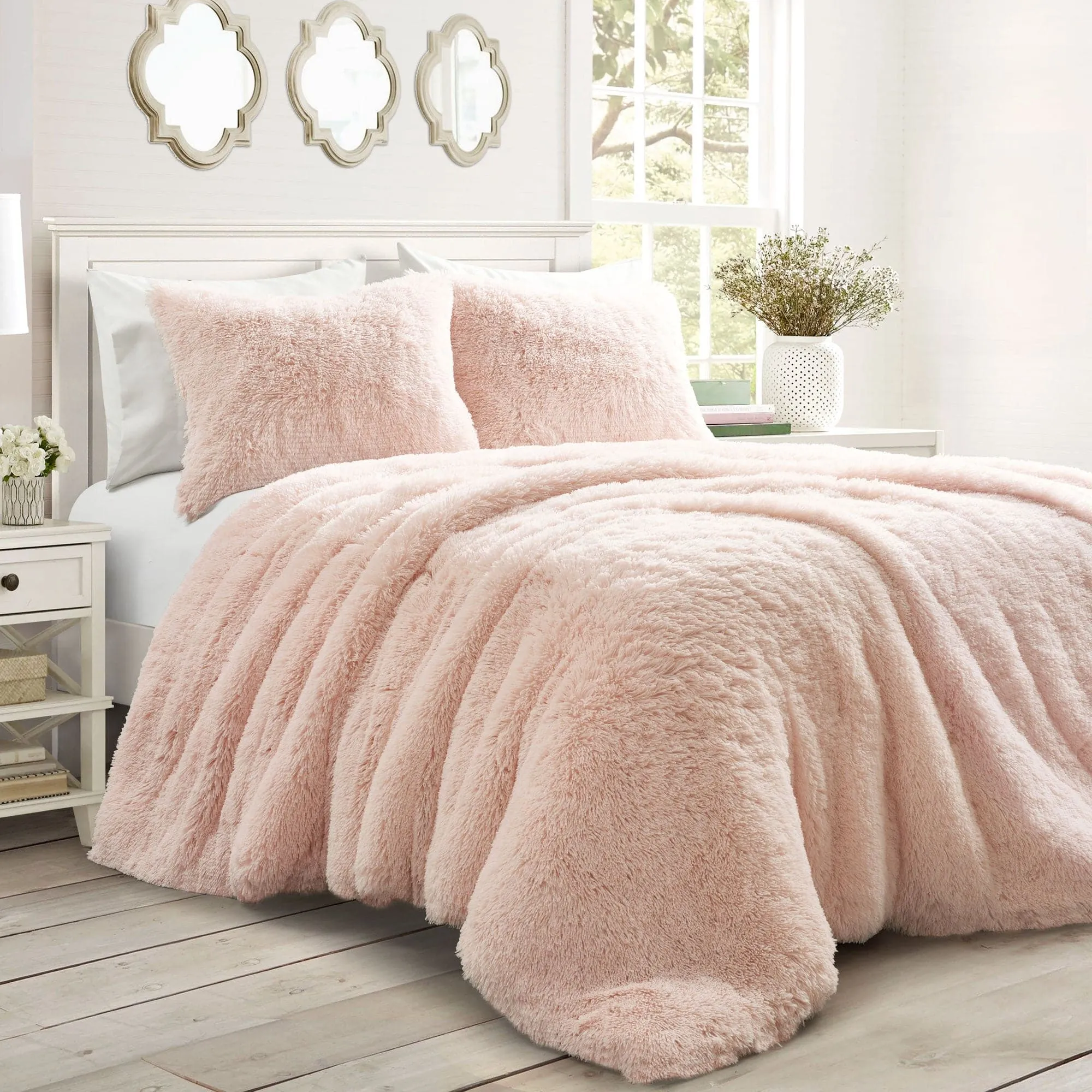 Emma Faux Fur Comforter Set