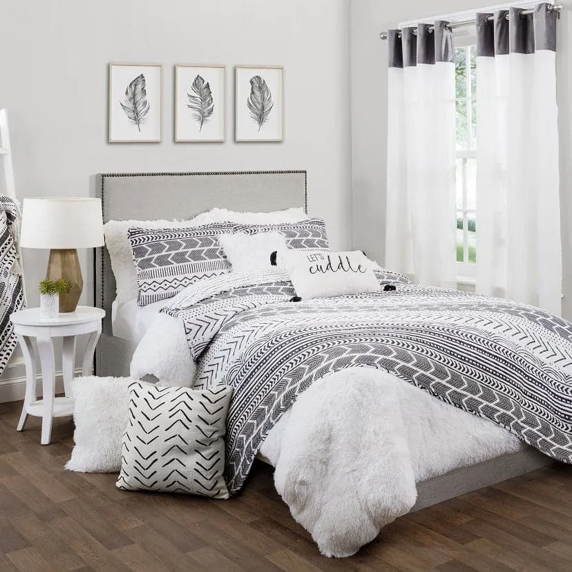 Emma Faux Fur Comforter Set