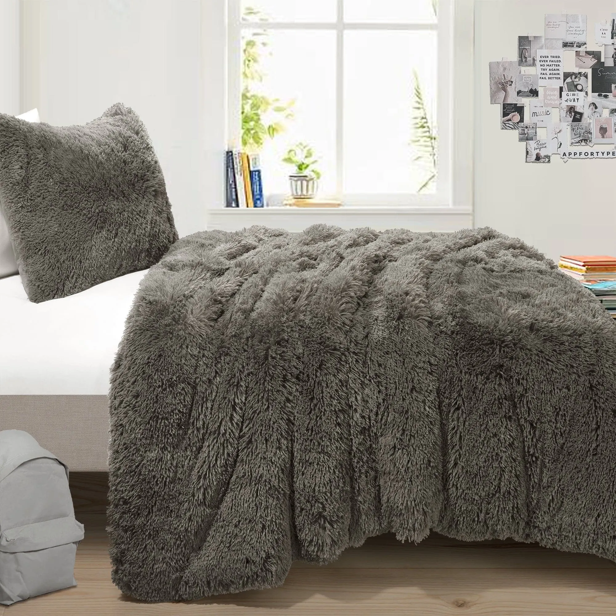 Emma Faux Fur Comforter Set