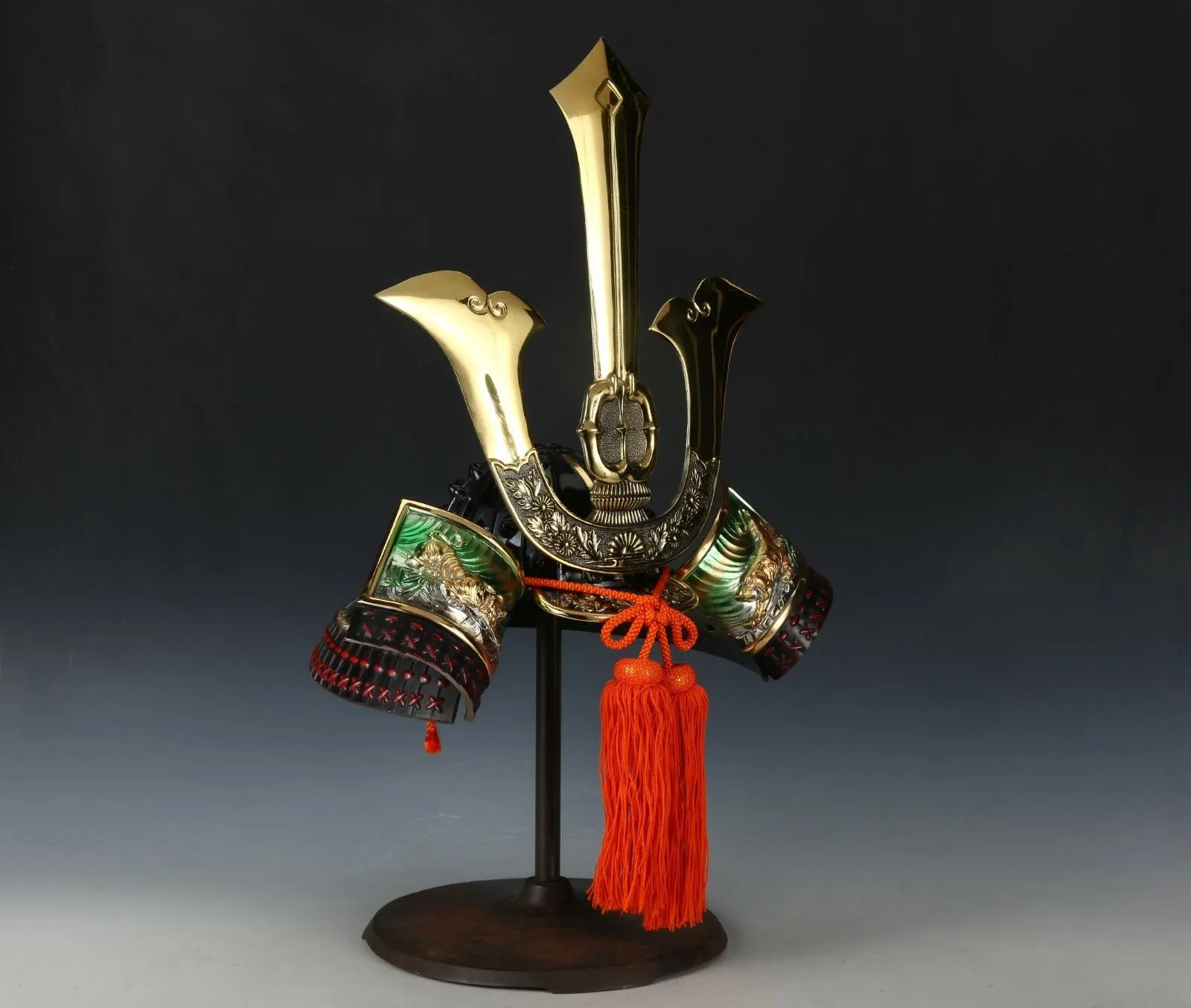 Fabulous Japanese Samurai Helmet -Kusunoki Masashige Kabuto-