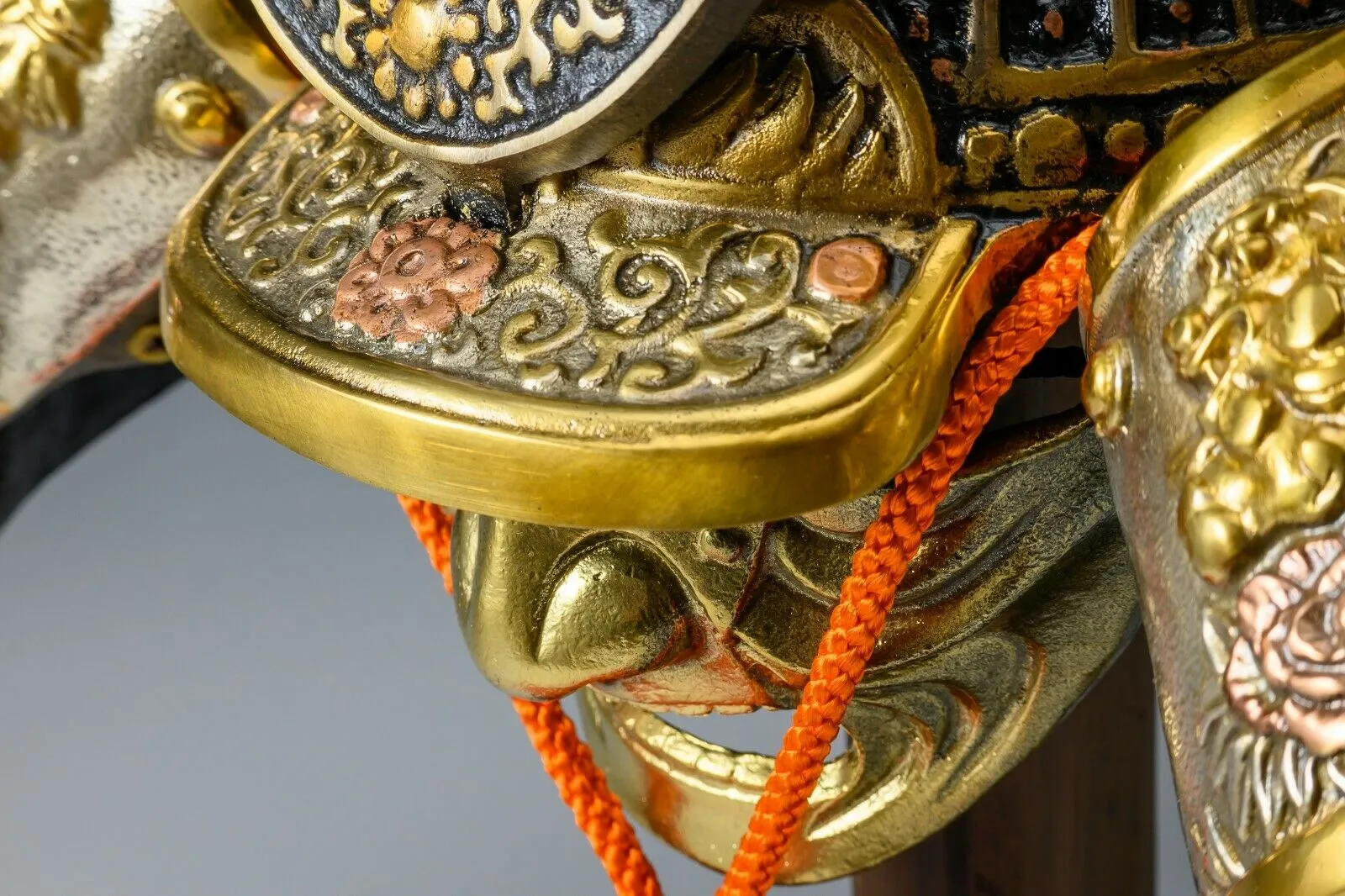 Japanese Great Samurai Helmet -Yoshitsune helmet- High Grade Type Tsushima