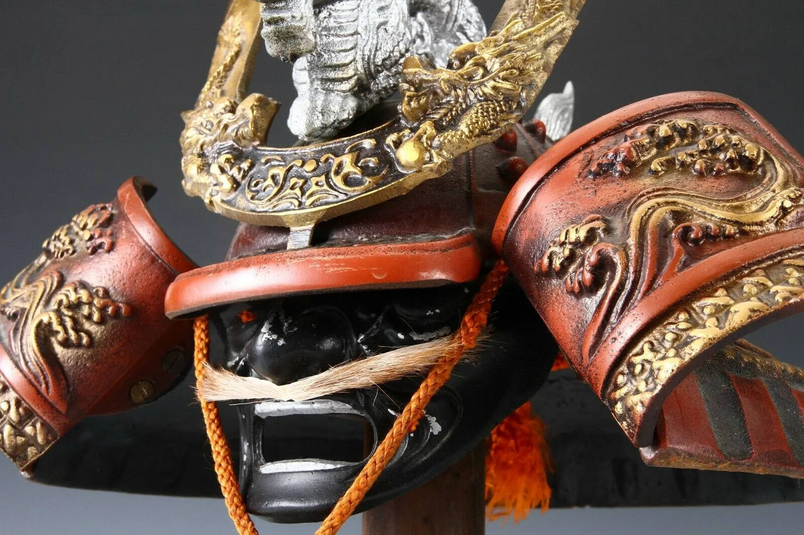 Japanese Samurai Kabuto Helmet -big dragon with a mask- Massive Red