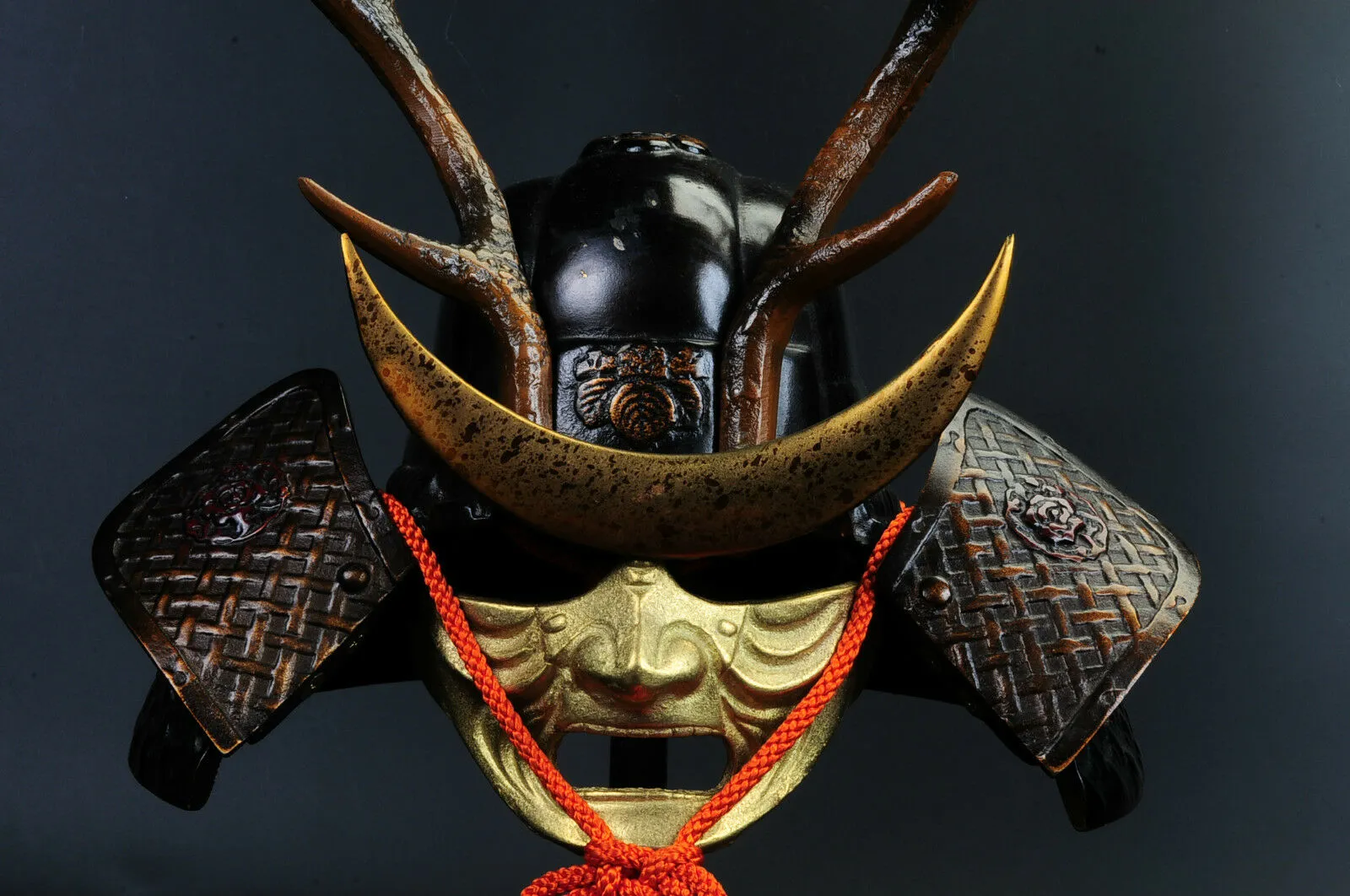 Japanese Vintage Samurai Helmet  shikanosuke kabuto with a mask Tsushima