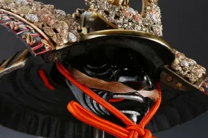 Largest Size Samurai Helmet -Great Shogun Kabuto- with a Mask