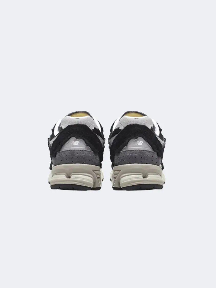 New Balance 2002 Men Lifestyle Shoes Black