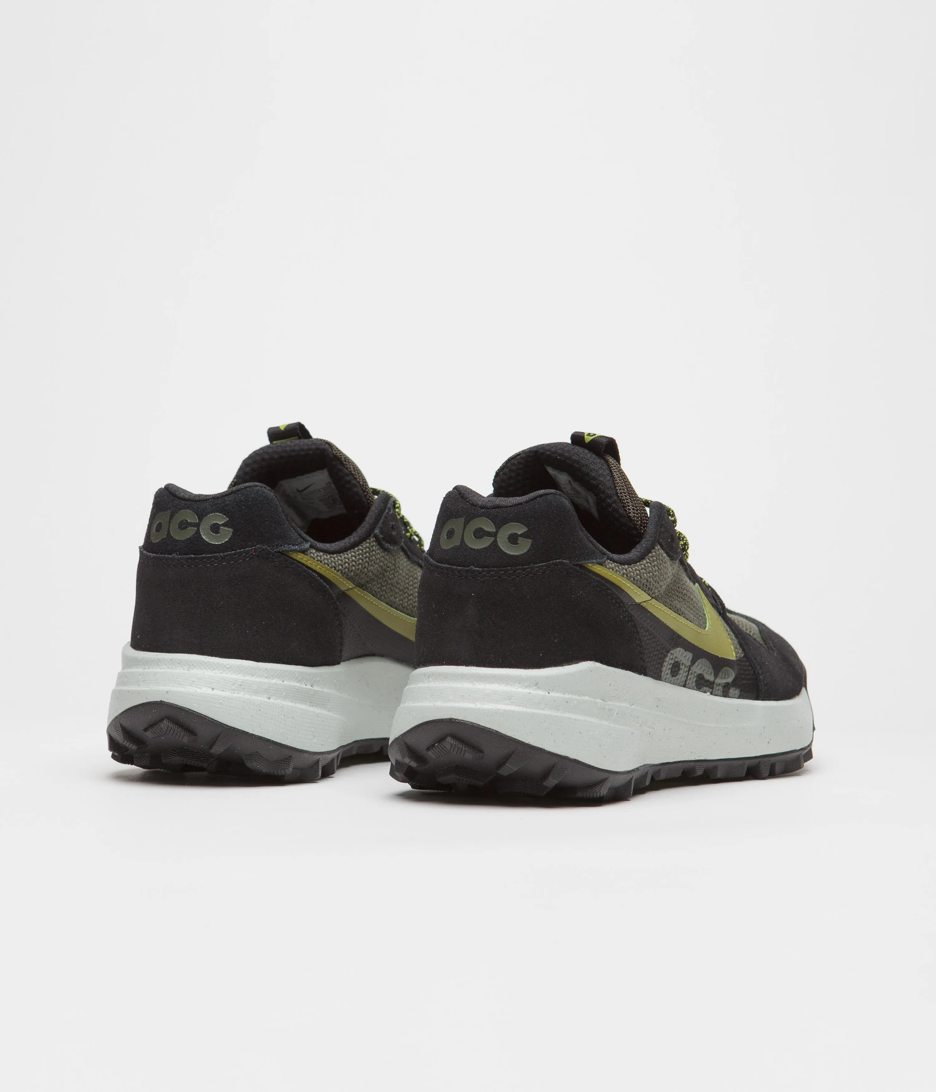 Nike ACG Lowcate Shoes - Cargo Khaki / Moss - Black - Bright Cactus