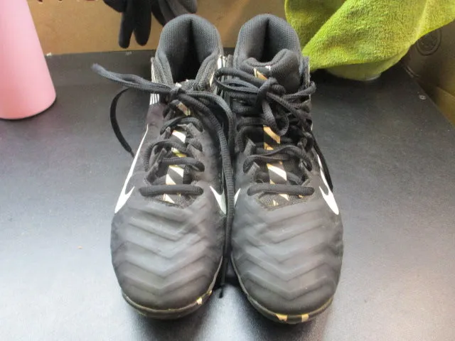 Used Nike Cleats Size 5.5