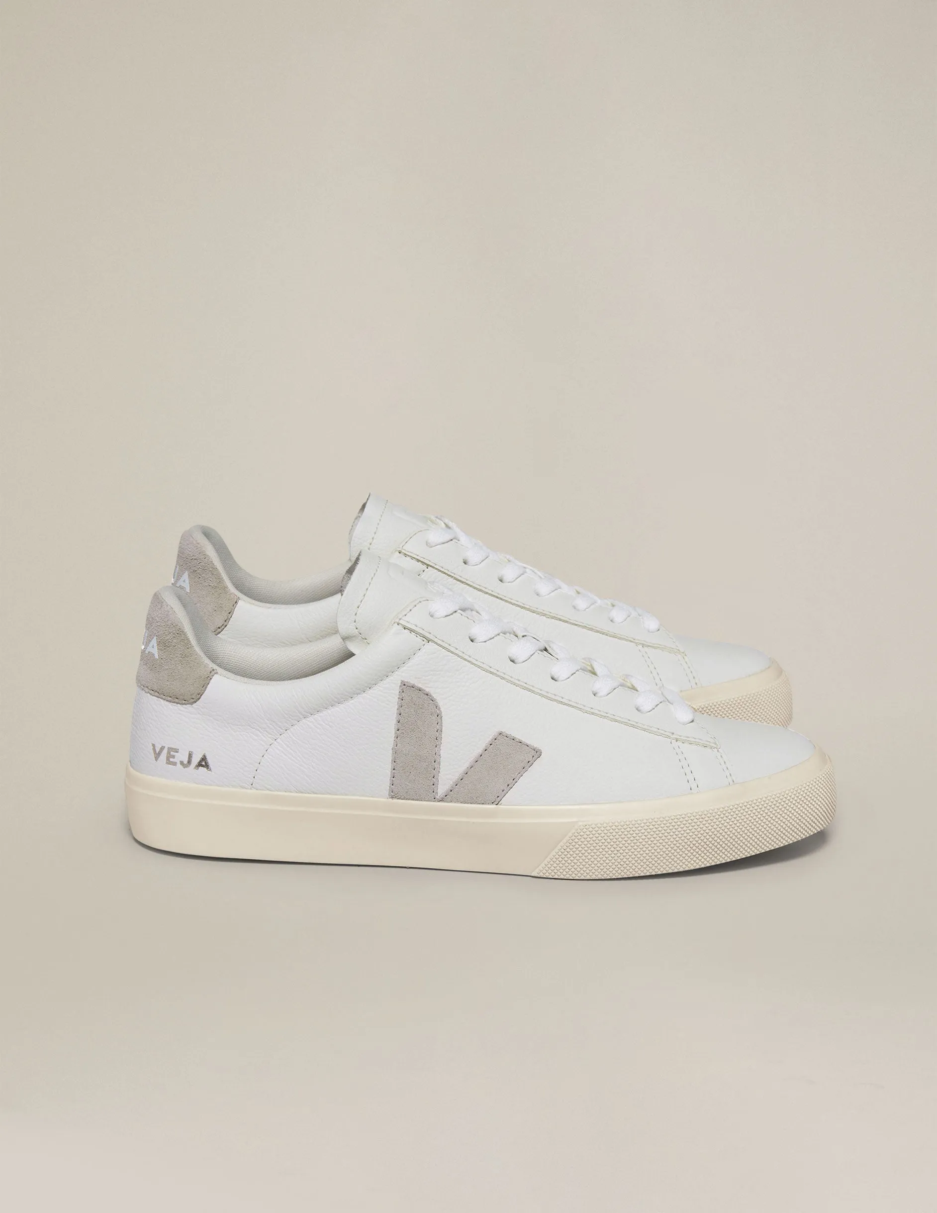 VEJA Campo Sneakers