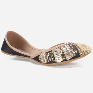 Women's "VALMAI" Embellished Stylish Khussa